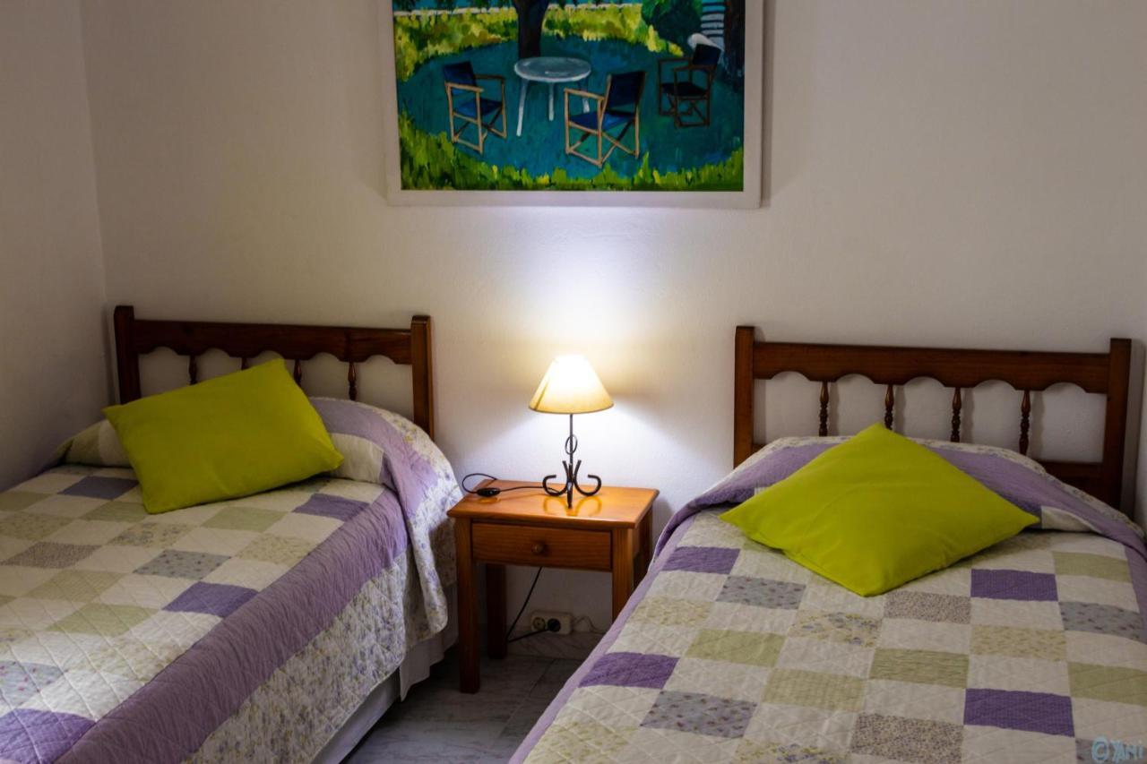 Apartamentos Gabriel Sans Fornells  Buitenkant foto