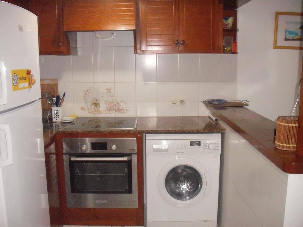 Apartamentos Gabriel Sans Fornells  Buitenkant foto